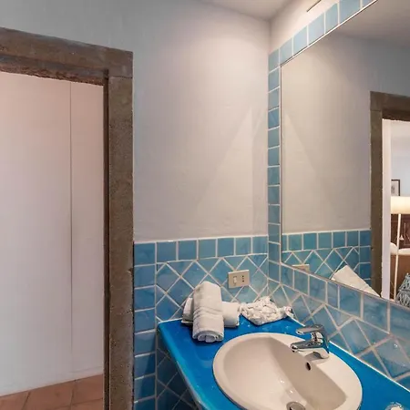 Guesthost - Cala Flores Sea View 400m From The Beach!